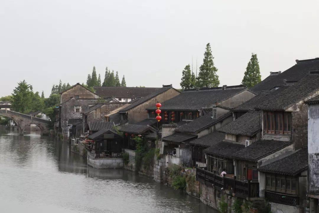 德化发布:关于确定周宗淳等20位同志为九级管理岗位(九级职员)的通知